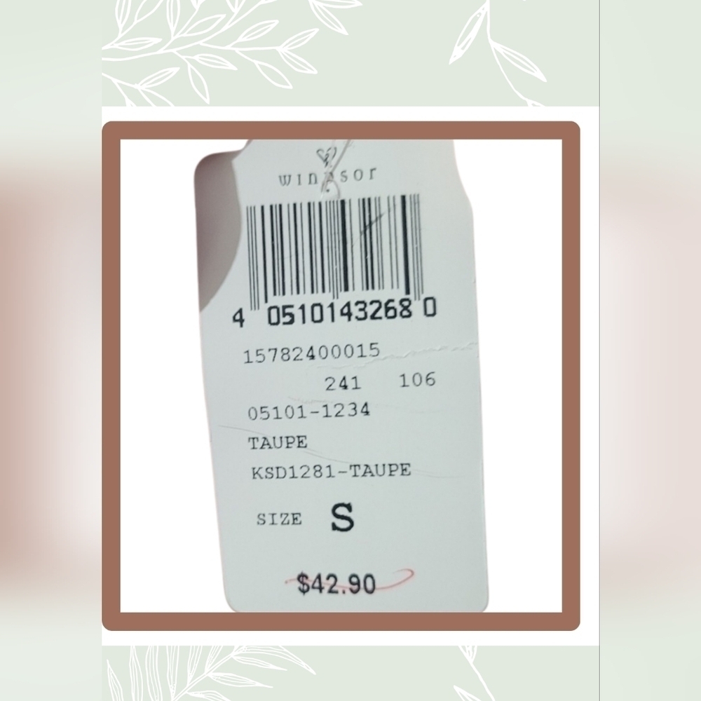 NWT Windsor Women's Floral Velvet Dress - Hook & Eye Closure, Scoop Neck, Size S - Picture 7 of 14